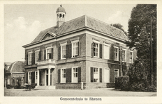 11880 Gezicht op het gemeentehuis (Herenstraat 67) te Rhenen.